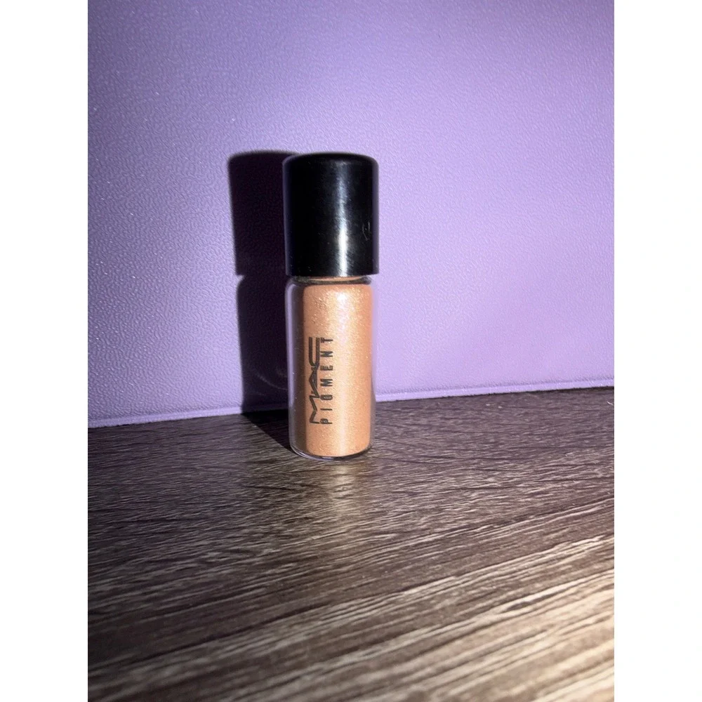 MAC Pigment Jardin Aires Loose Shimmer Powder Eyeshadow Makeup eyes face‎